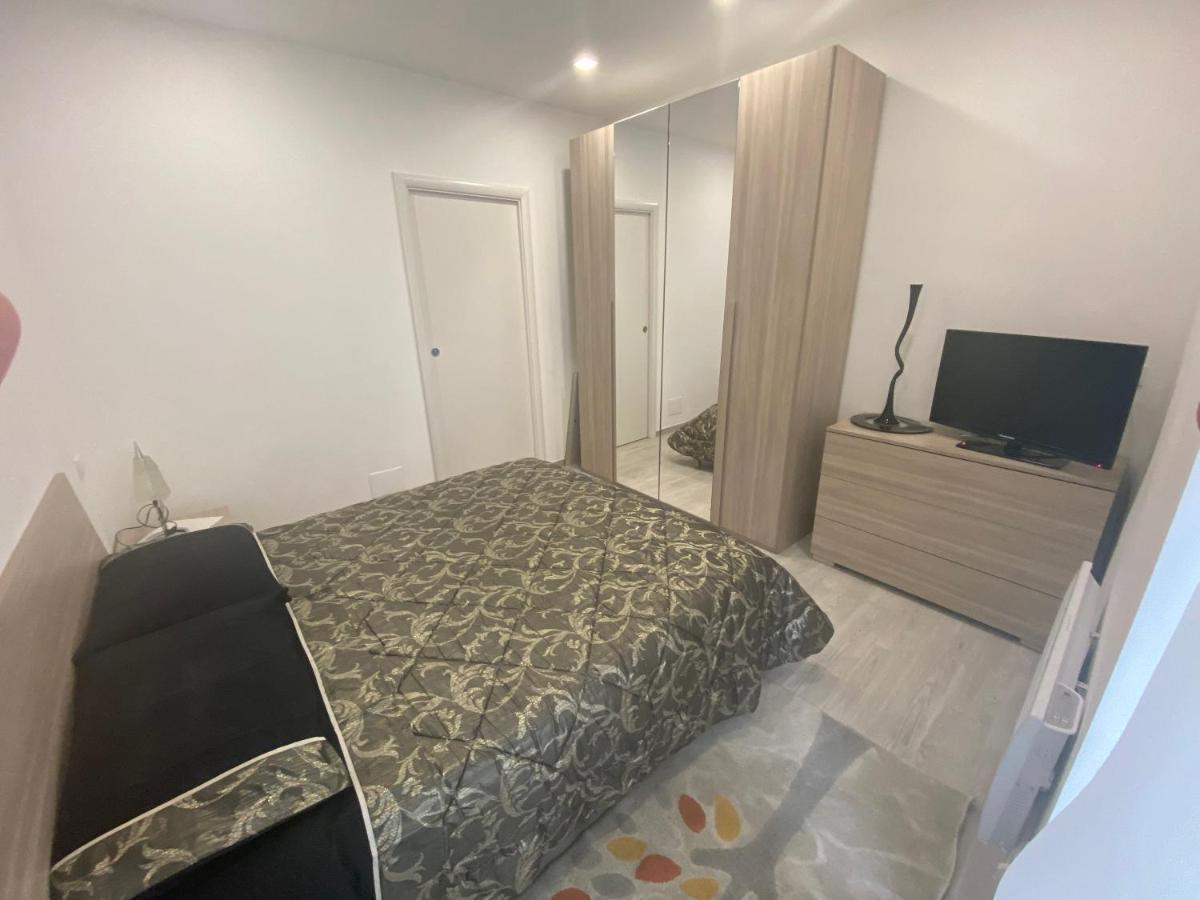 Torino Reale Apartment Bagian luar foto